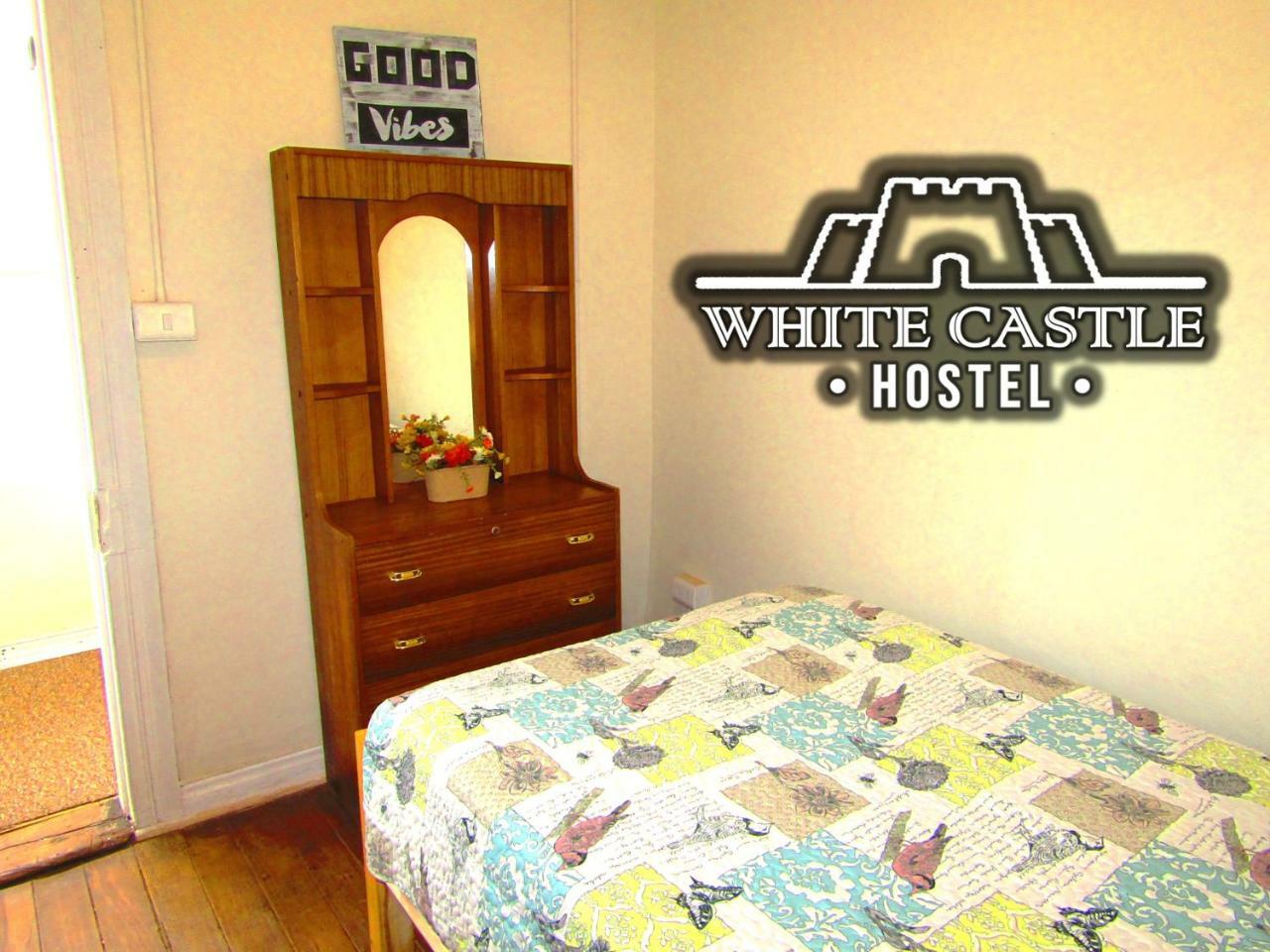 White Castle Hostel Valparaíso Exterior photo