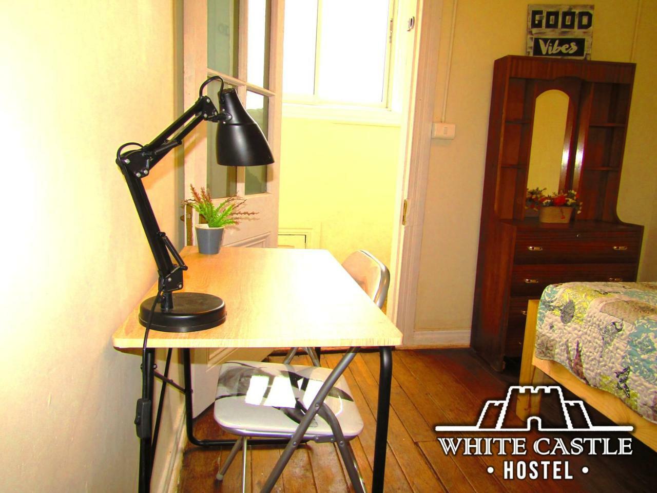 White Castle Hostel Valparaíso Exterior photo