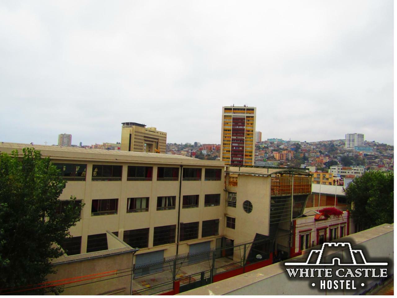 White Castle Hostel Valparaíso Exterior photo